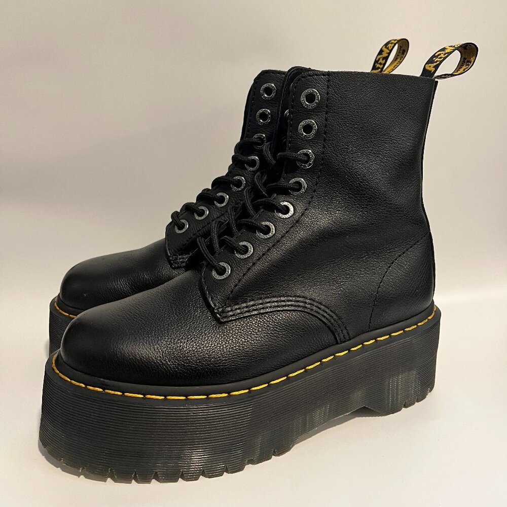 Dr. Martens 1460 Pascal Max